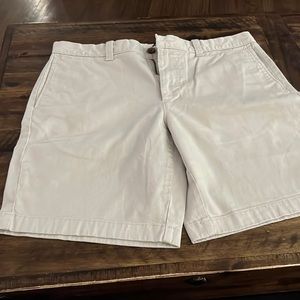 Size 34 - 9” - J. Crew Men’s Shorts - light tan - very gently worn